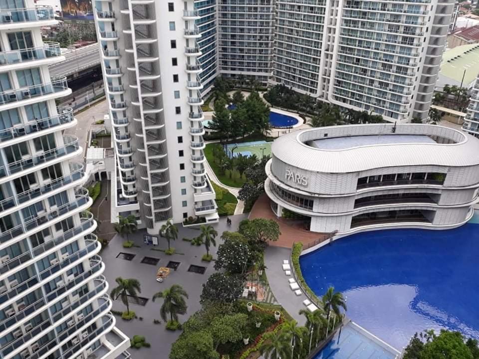 Azure South - Wave Pool - Heart Of The City Paranaque City Dış mekan fotoğraf